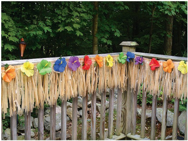 DECK FRINGING - NATURAL WITH FLOWERS